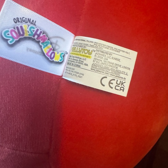 Disney Squishmallows Mickey Mouse - Picture 5 of 5